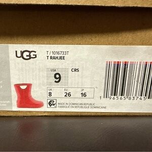 UGG Red T Rahjee Boots